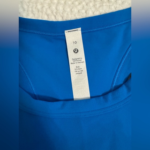 Lululemon Racerback 💙 - Picture 3 of 4